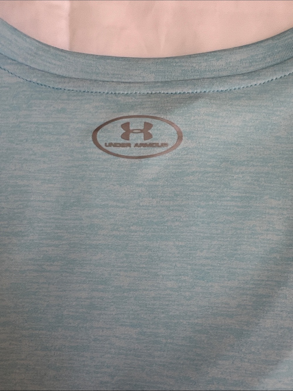 Under Armour Women's Heather Aqua V-Neck Performance Tee L - Picture 4 of 4